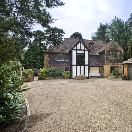Rent this 4 bed house on Pine Acre in Virginia Avenue, Virginia Water