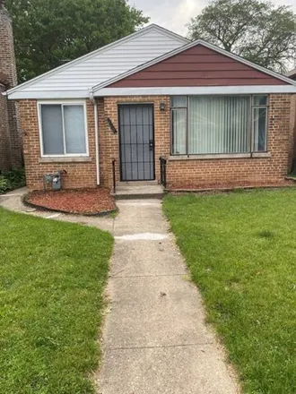 Rent this 2 bed house on 14204 S Lowe Ave in Riverdale, Illinois