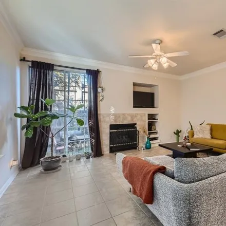 Image 3 - 8518 Cahill Drive, Austin, TX 78729, USA - Townhouse for rent