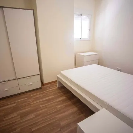 Rent this 5 bed room on Rua Carvalho Araújo 90 in 1900-140 Lisbon, Portugal