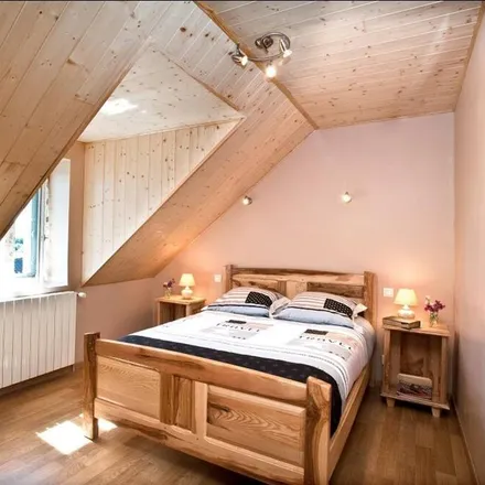 Rent this 4 bed house on 48250 Mont Lozère et Goulet