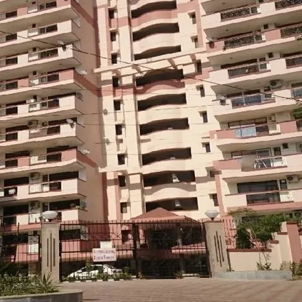 Rent this 3 bed apartment on unnamed road in Sector 54, Gurugram - 122011