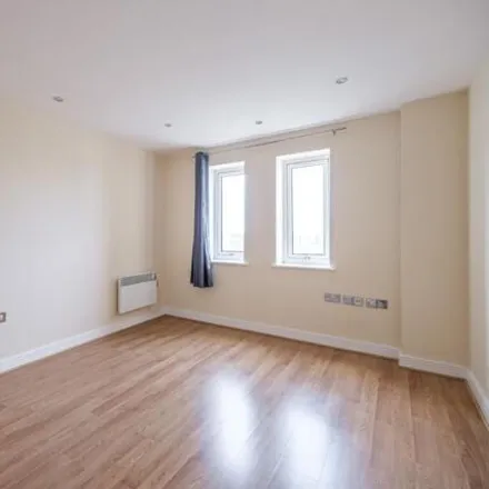 Image 5 - Central House, 32-66 High Street, London, E15 2PG, United Kingdom - Apartment for sale
