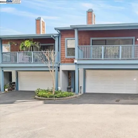 Image 2 - 22501 Byron Street, Fairview, Alameda County, CA 94541, USA - Townhouse for rent