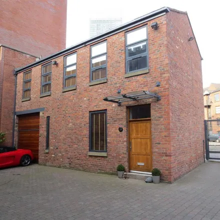 Rent this 3 bed duplex on Hill Quays in 8 Commercial Street, Manchester