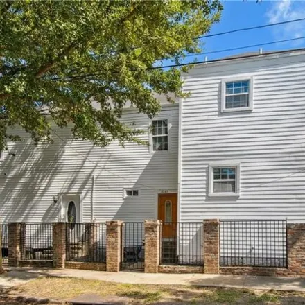 Buy this 7 bed house on 2047 Upperline Street in New Orleans, LA 70115