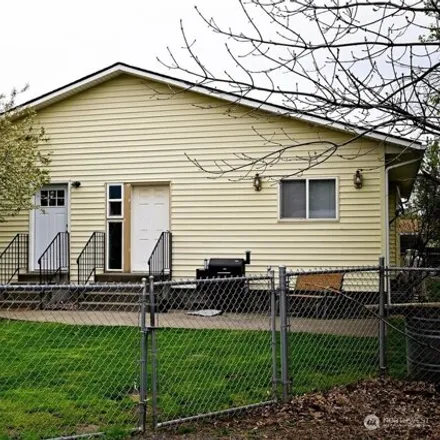 Buy this 5 bed house on 262 Bruce Street in Waitsburg, Walla Walla County