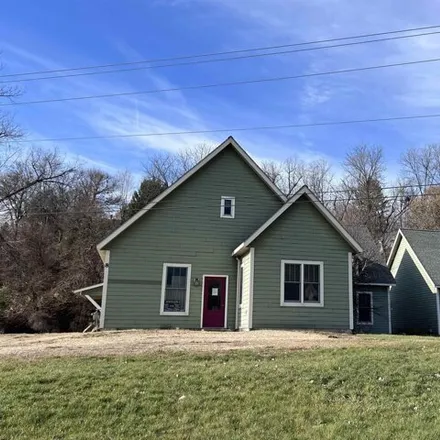 Buy this 2 bed house on Mineral Point Depot in Commerce Street, Mineral Point