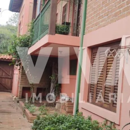 Buy this 4 bed house on Avenida Brasil in Centro, Extrema - MG