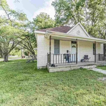 Buy this 2 bed house on 1161 North Clay Street in Junction City, KS 66441