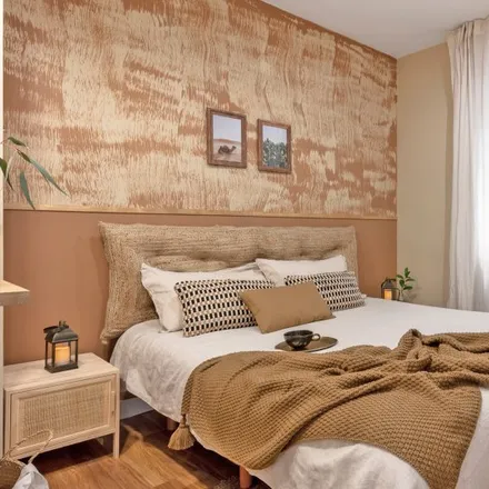 Rent this 3 bed apartment on Calle de Jorge Juan in 15, 28001 Madrid