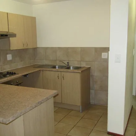 Rent this 2 bed apartment on 114 Bellairs Drive in Noordhang, Randburg