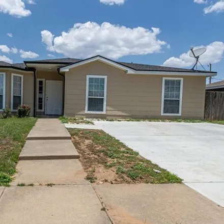 Buy this 3 bed house on 3101 Walnut St in Amarillo, Texas
