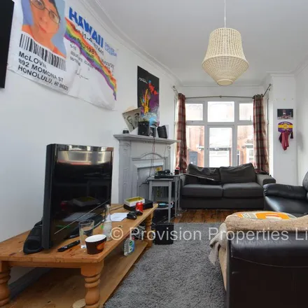 Rent this 6 bed townhouse on 39 Manor Drive in Leeds, LS6 1DD