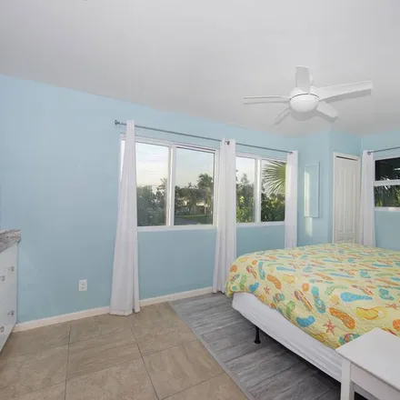 Rent this 6 bed house on Fort Myers Beach in FL, 33931