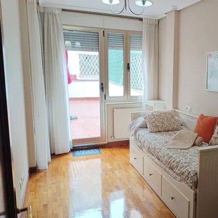 Image 6 - Oviedo, Asturias, Spain - Apartment for rent