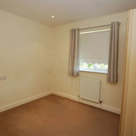 Image 5 - Woodvale Close, Higham, S75 1PP, United Kingdom - Apartment for rent