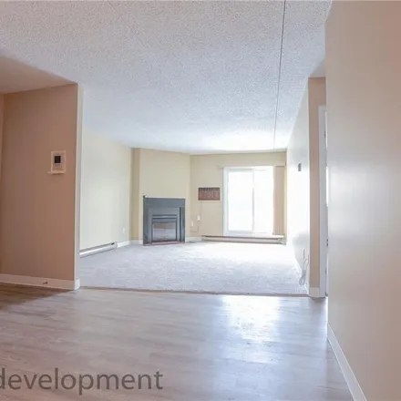 Image 2 - Gagnon Street, Winnipeg, MB R3K 1T6, Canada - Apartment for rent