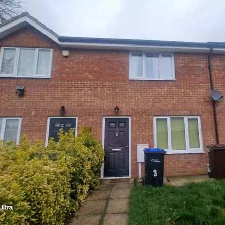 Rent this 2 bed townhouse on Kingsland Avenue in West Northamptonshire, NN2 7PP