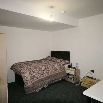 Image 6 - Delph Lane, Leeds, LS6 2HQ, United Kingdom - Apartment for rent