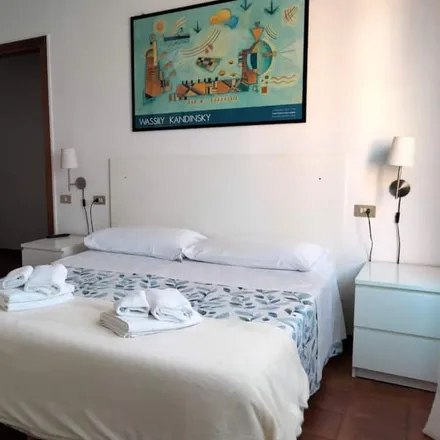 Rent this 2 bed apartment on Pisa