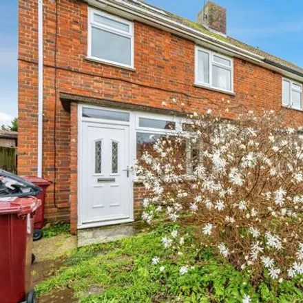 Buy this 3 bed duplex on Exton Road in Chichester, PO19 8BT