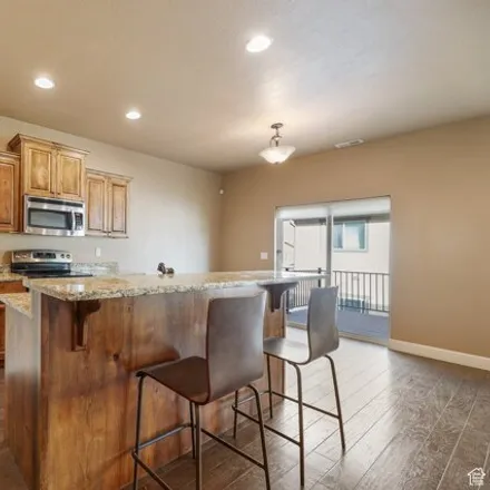 Image 7 - 1212 North Willowbrook Lane, Saratoga Springs, UT 84045, USA - Townhouse for sale