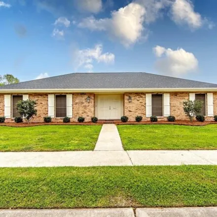 Buy this 3 bed house on 548 Galveston Drive in Houma, LA 70360