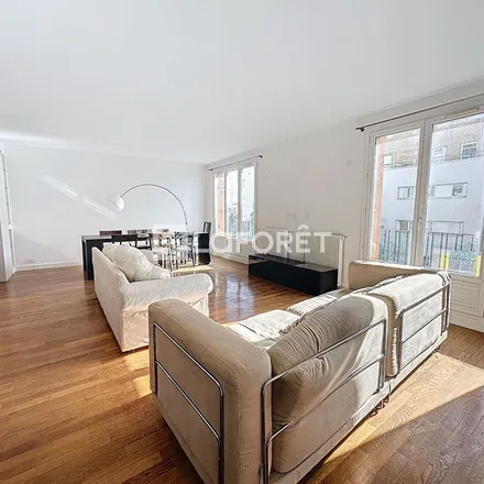 Rent this 4 bed apartment on 109 Rue de Bernau in 94500 Champigny-sur-Marne, France