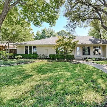 Rent this 4 bed house on 7636 La Cosa Drive in Dallas, TX 75248