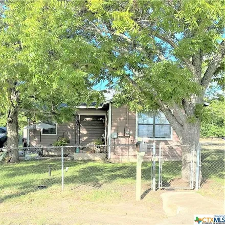 Image 2 - 1205 Red River Street, Lockhart, TX 78644, USA - House for sale