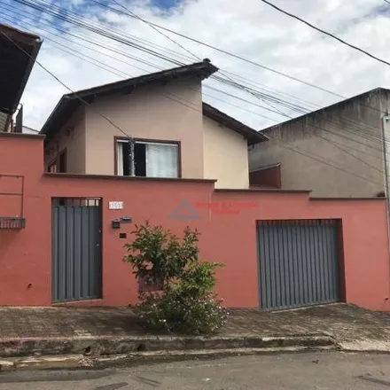 Buy this 2 bed house on Rua João Fonseca in Varginha - MG, 37002-200
