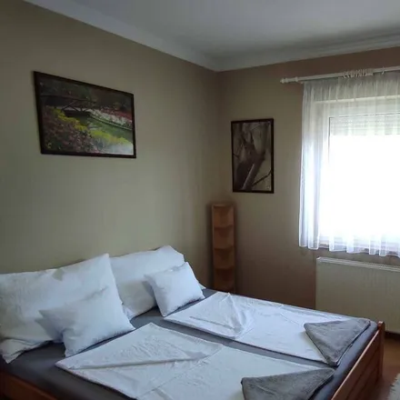 Rent this 2 bed apartment on Gyenesdiás in Balaton utca, 8315