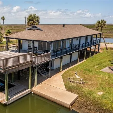 Rent this 3 bed house on 4982 Jolly Roger Road in Jamaica Beach, Galveston County