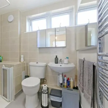 Image 3 - 7 Nimegen Way, London, SE22 8TL, United Kingdom - Duplex for sale