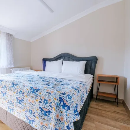 Rent this 1 bed apartment on 16230 Osmangazi