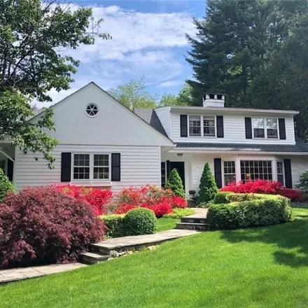 Buy this 5 bed house on 15 North Way in Chappaqua, New Castle