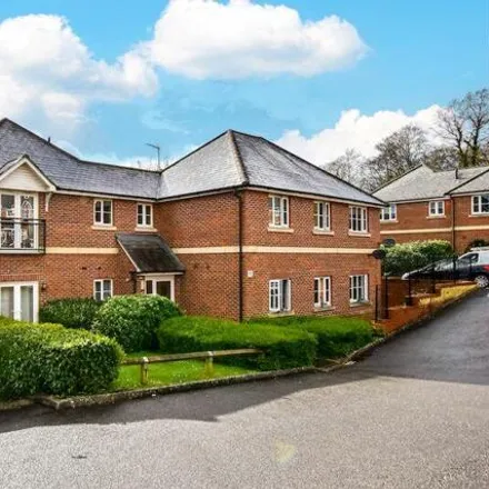 Buy this 2 bed apartment on Hivings Hill in Chesham, HP5 2PG