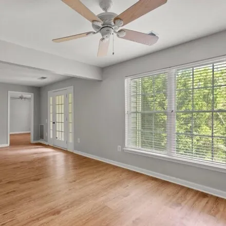 Image 3 - 18792 Sparkling Water Drive, Germantown, MD 20874, USA - Condo for sale