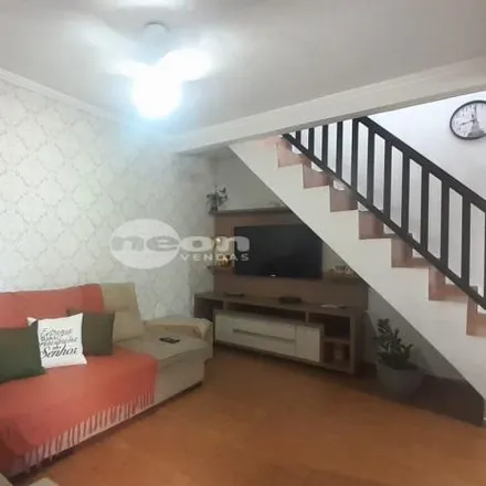 Buy this 5 bed house on Rua Francisco Alves in Paulicéia, São Bernardo do Campo - SP