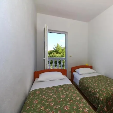 Image 5 - 22242, Croatia - Apartment for rent