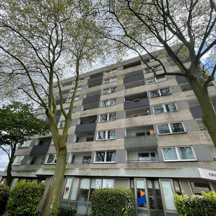 Rent this 2 bed apartment on Keplerstraße 112 in 45147 Essen, Germany