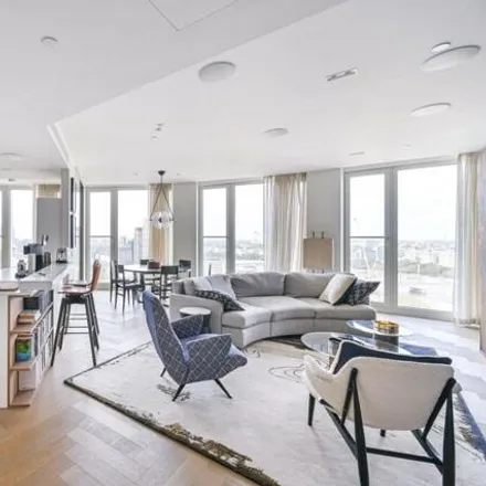 Buy this 3 bed apartment on South Bank Tower in Stamford Street, Bankside