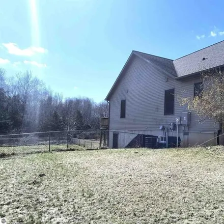 Image 3 - West South County Line Road, Fremont Township, MI, USA - House for sale