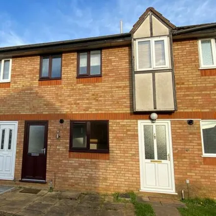 Rent this 2 bed townhouse on Bank View in Collingtree, NN4 0RS