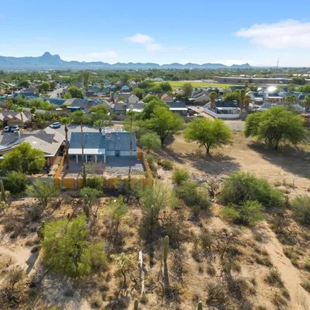 Image 8 - 8580 N Firethorn Ave, Tucson, Arizona, 85742 - House for sale