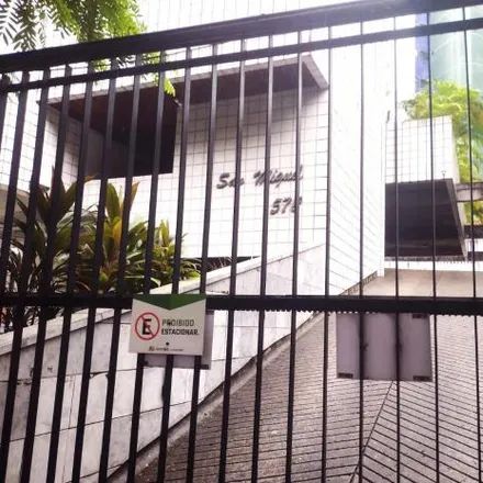 Buy this studio apartment on Rua Félix de Brito Melo 700 in Boa Viagem, Recife -