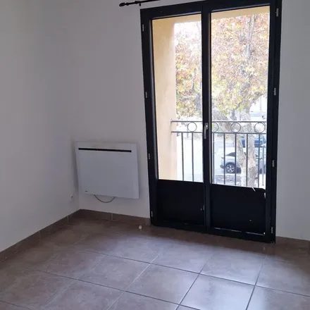 Rent this 2 bed apartment on 61 Rue de la Passerelle in 30200 Bagnols-sur-Cèze, France