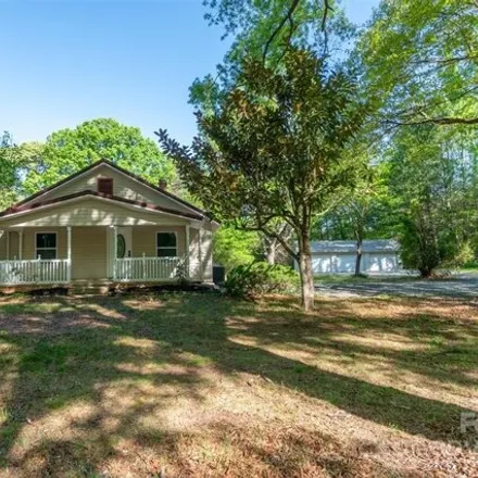 Buy this 2 bed house on 4539 Springs Road in Catawba County, NC 28613