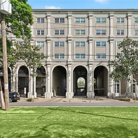Buy this 2 bed condo on 1750 Saint Charles Avenue in New Orleans, LA 70130